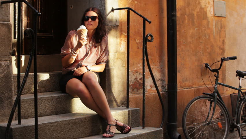 Quiet evening in old town, eating ice-cream