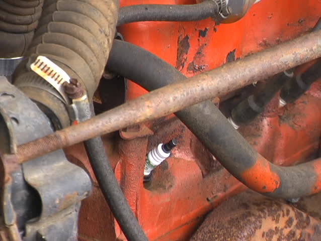 Installing A Spark Plug