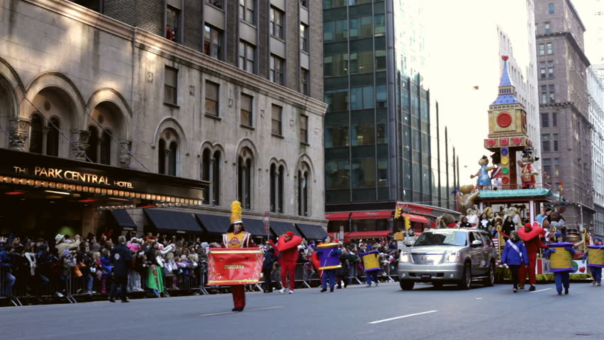 NEW YORK CITY, NY - NOVEMBER 24: Build-a-Bear Float in the Macy's 85th Annual Thanksgiving Day Parade on November 24, 2011 in New York City, New York. 