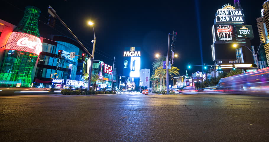 Las Vegas travel deals on hotels, shows, and things