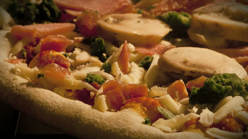Timelapse of Pizza baking full heated Oven