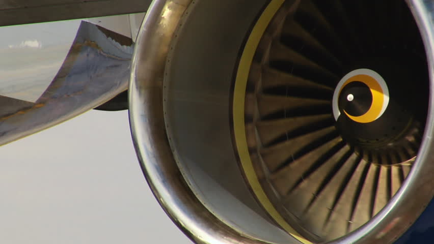 Jet turbine engine