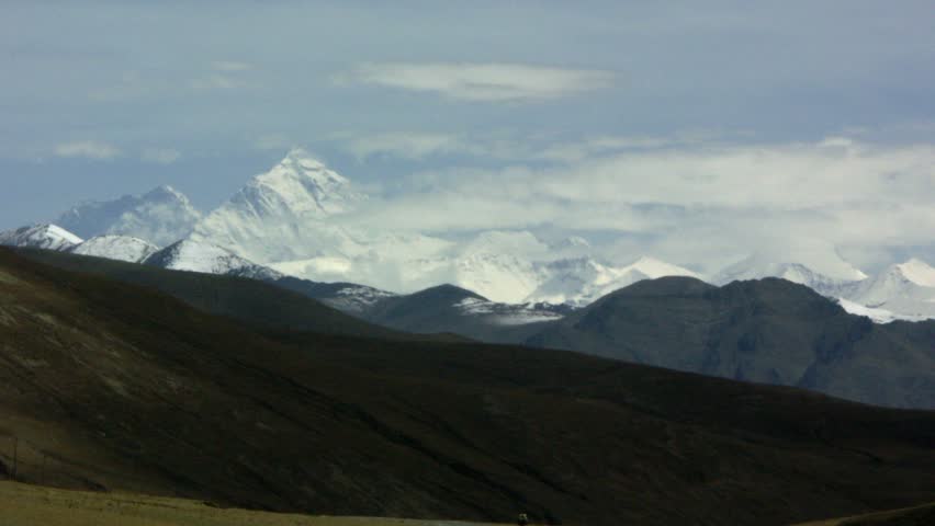 Timelapse of Mount Everest, Himalayas, Tibet.