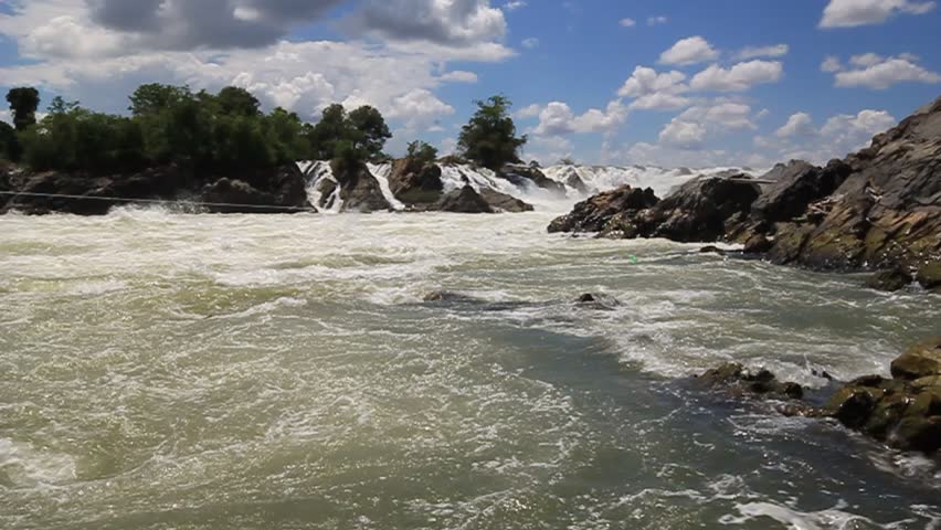 Con Pa peng Waterfall in Laos Niagara Asia