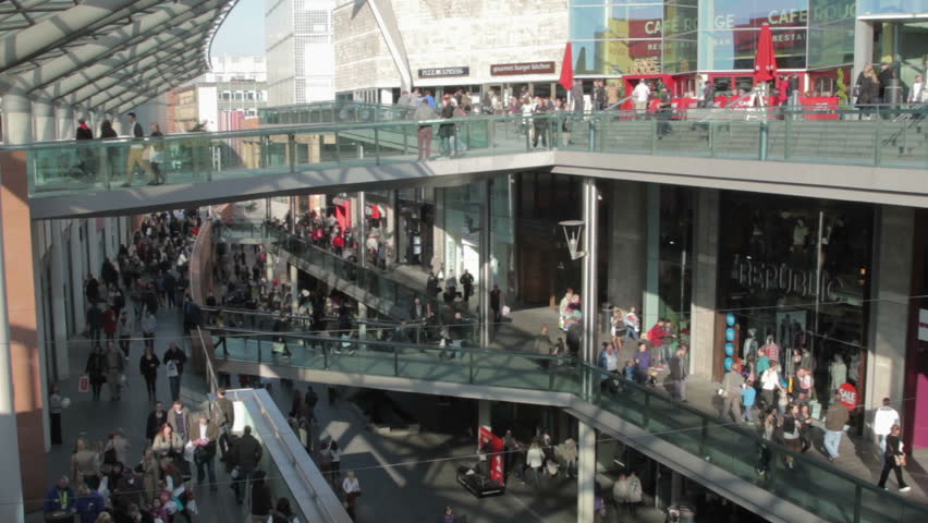 LIVERPOOL, MERSEYSIDE/ENGLAND - OCTOBER 22: Crowds of unidentified shoppers at the retail complex of Liverpool ONE on October 22, 2011 in Liverpool. It is the largest open air shopping center in UK.