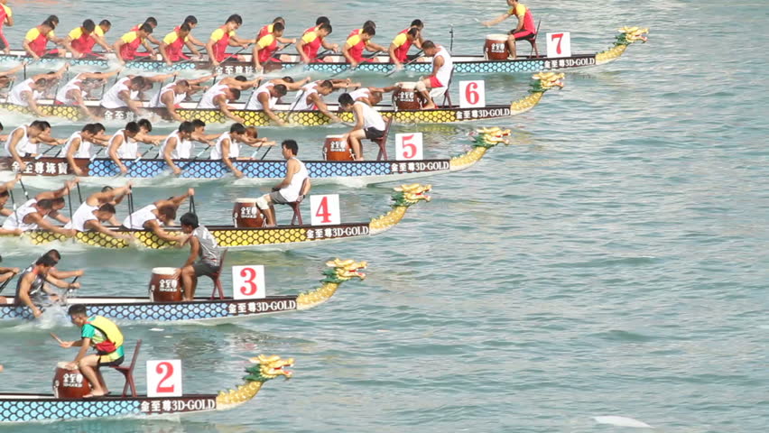 HONG KONG - JUNE 18: Hong Kong International Dragon Boat Races. Dragon boat racing on June 18, 2011 in Hong Kong, China.