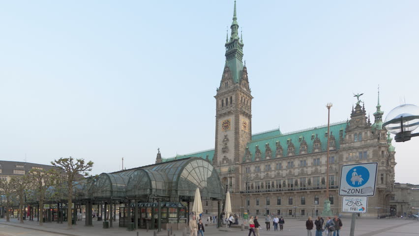 HAMBURG, GERMANY, MAY 20, 2011: Time lapse Town Hall in Hamburg, Germany
