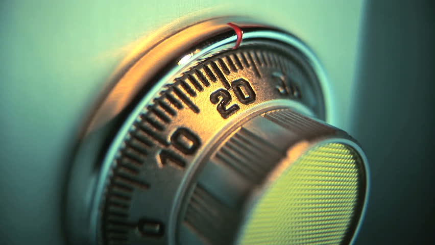 Spinning combination lock on safe