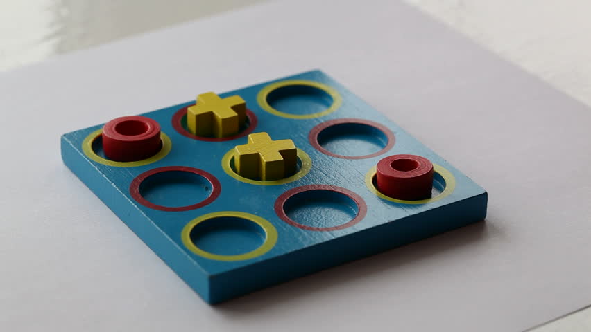 Two peoples play tic-tac-toe. HD video