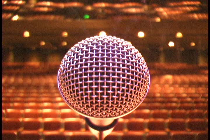 Zoom into microphone