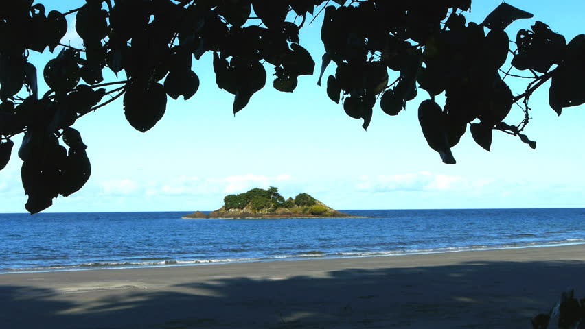 struck island off the coast of the daintree national park