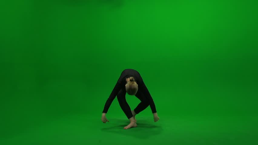 belly dance isolated against green screen 1080