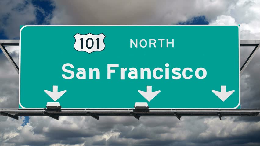 Los Angeles Hollywood 101 Fwy Sign With Time Lapse Clouds. Stock