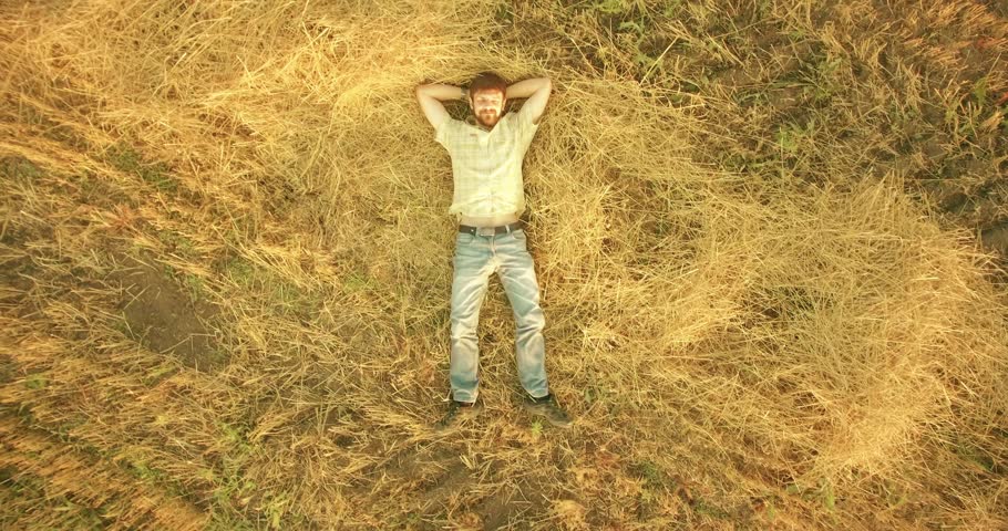 вонг йон нин руфер. виталий раскалов фотограф. видео людей сверху. селфи с высокого здания. человек вид сверху.