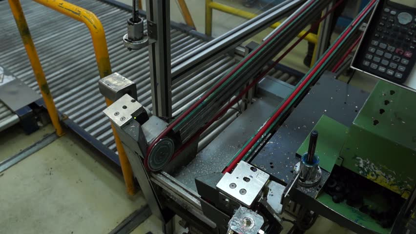 Header of servo