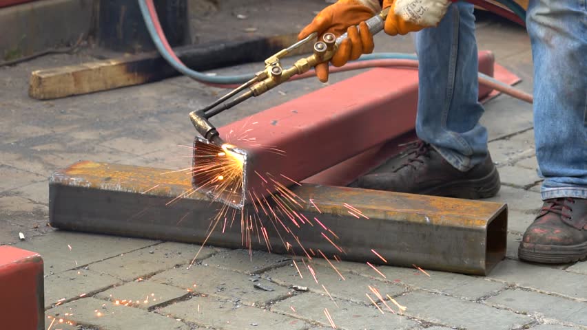 Header of acetylene