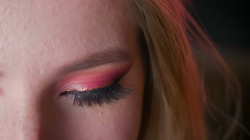 pink-videos-closeup