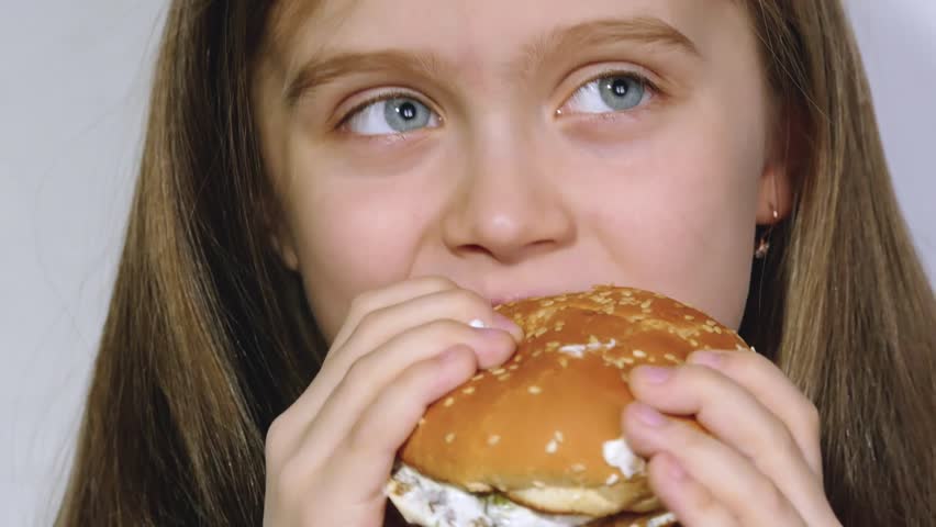 puke-video-girl-eats-girl-out-video-irish-girls