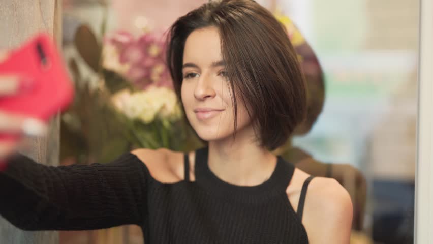 4k00 15close Up Scene Of A Charming Girl With Short Black Hair Who Is