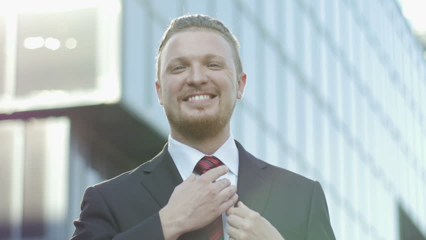 a successful businessman The way you handle your daily schedule is the first thing to look for when searching for a reliable business partner. a successful businessman The way you handle your daily schedule is the first thing to look for when searching for a reliable business partner.