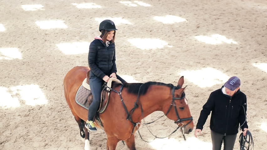 Resultado de imagen de ride a horse