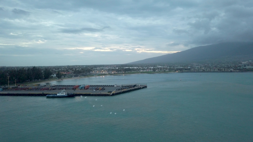 kahului cruise ship port