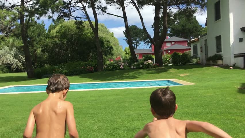 kapri-styles-fuck-pool-boy-vids