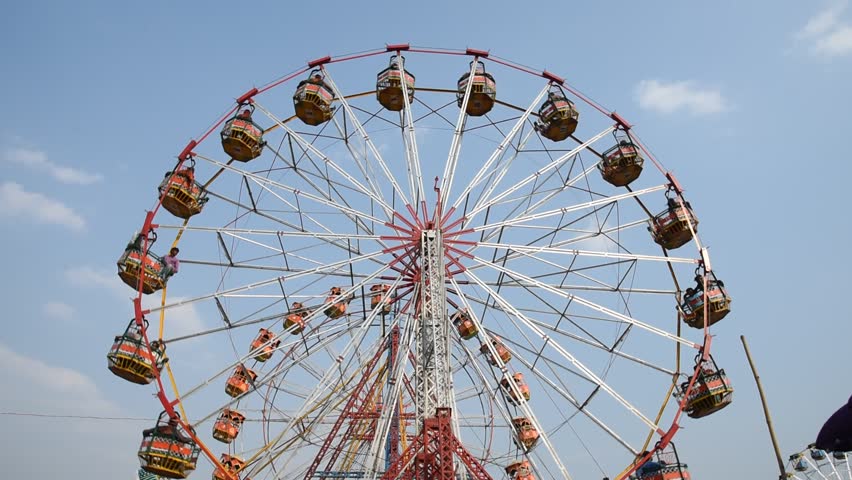 Ferris Wheel At Amusement Park Stock Footage Video 4838390 | Shutterstock