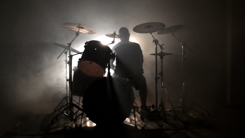 Header of drummer