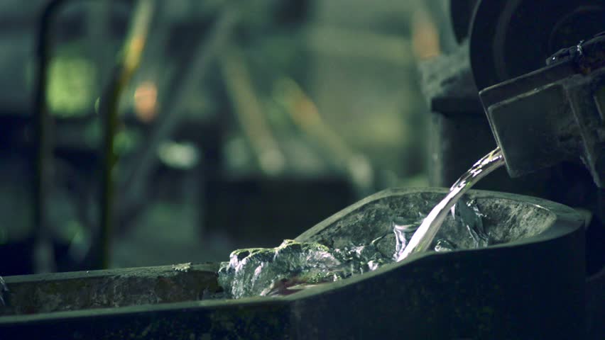 Header of melt