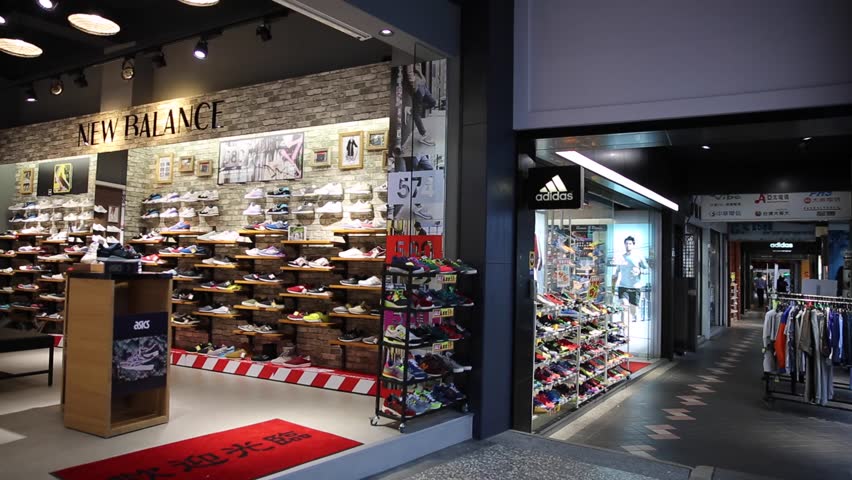 new balance outlet store near me