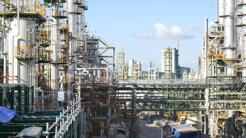 Video Panning Of Refinery Tower In Process Area Of Oil Refinery ...