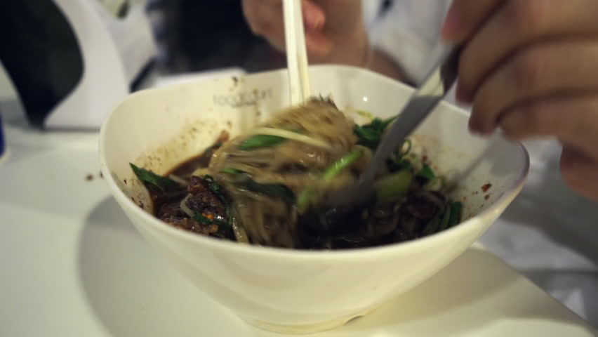 Header of noddle