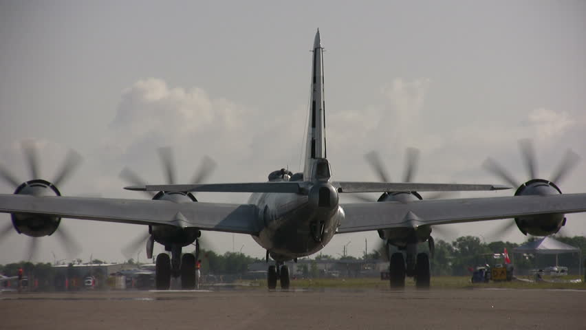 b-29-super-fortress-image-free-stock-photo-public-domain-photo