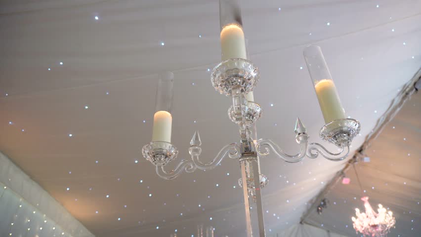 Header of marque
