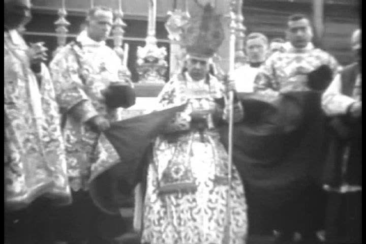 Header of investiture