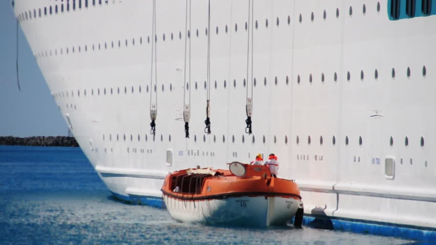 cruise ship lifeboat cruise ship lifeboat