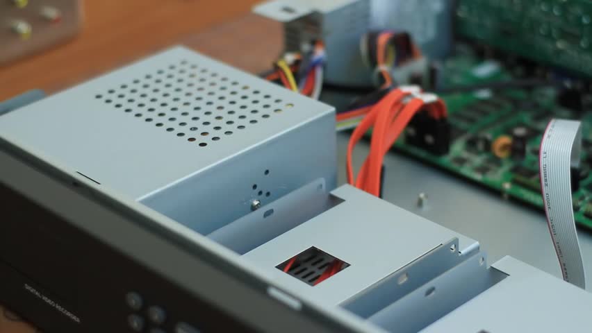 Header of Black and Decker
